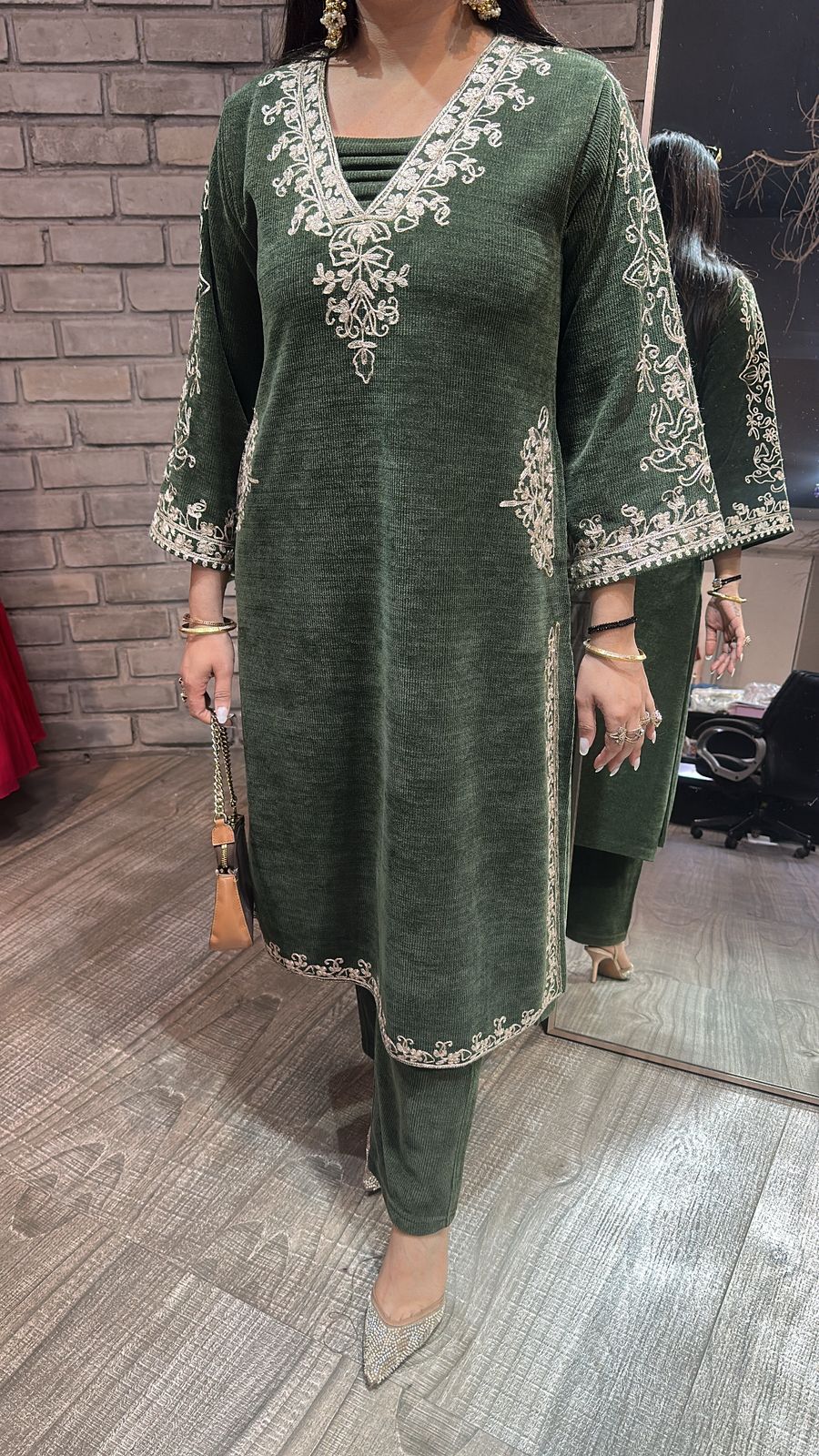 Miera olive Green pocket Woolen Cordset