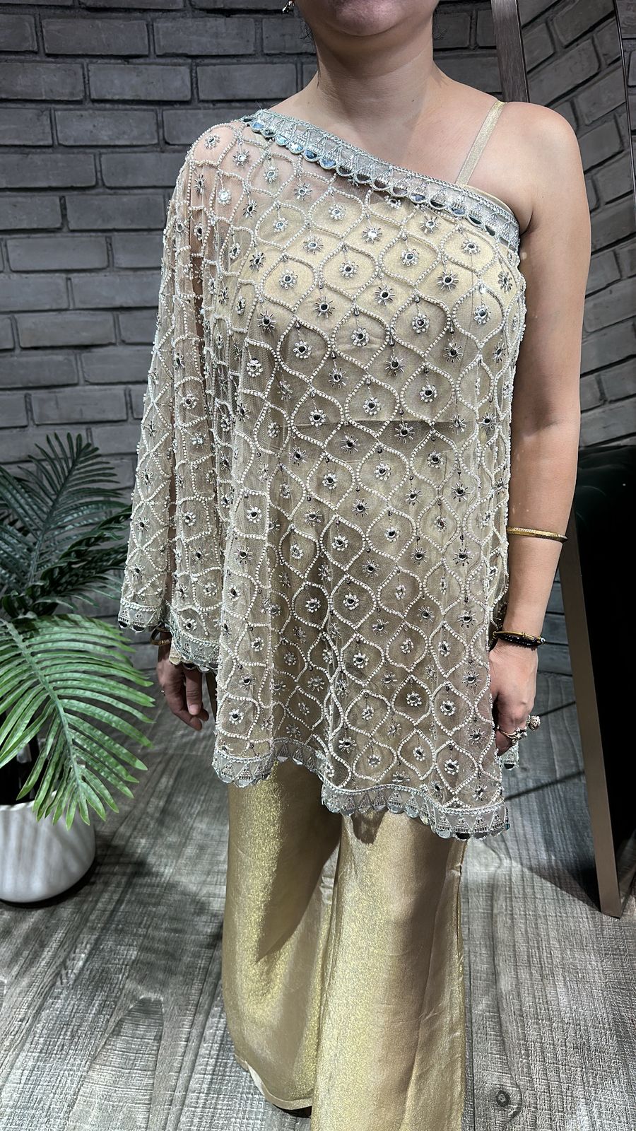 Spotlight Beige Golden heavy cape plazoo set (3pc Set)