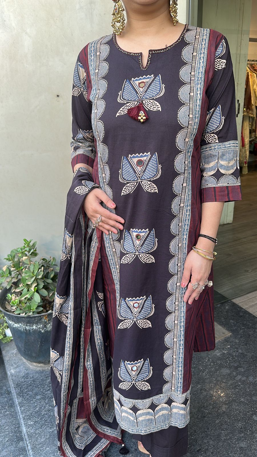 Zreh Black Digital print Suit