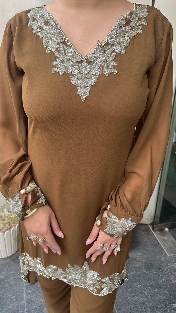 Smokey Dark Beige Katdana cordset