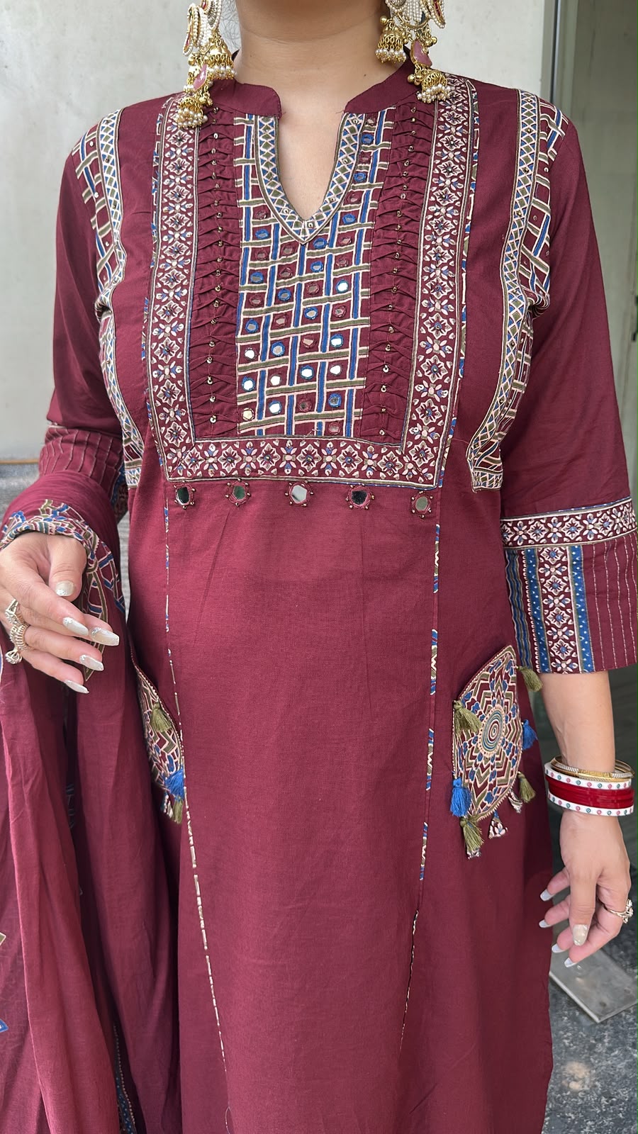 Tikka wine Digital Tassel Pocket Style Cotton suit