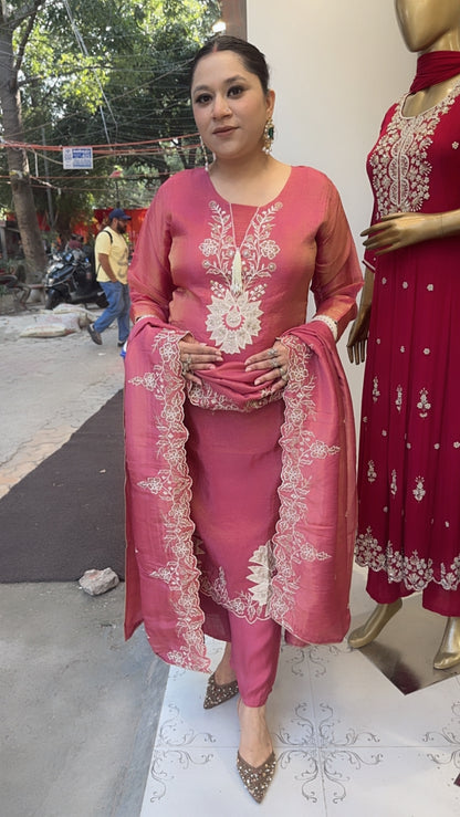Tamana Pink pearl Thread work Designer Suit
