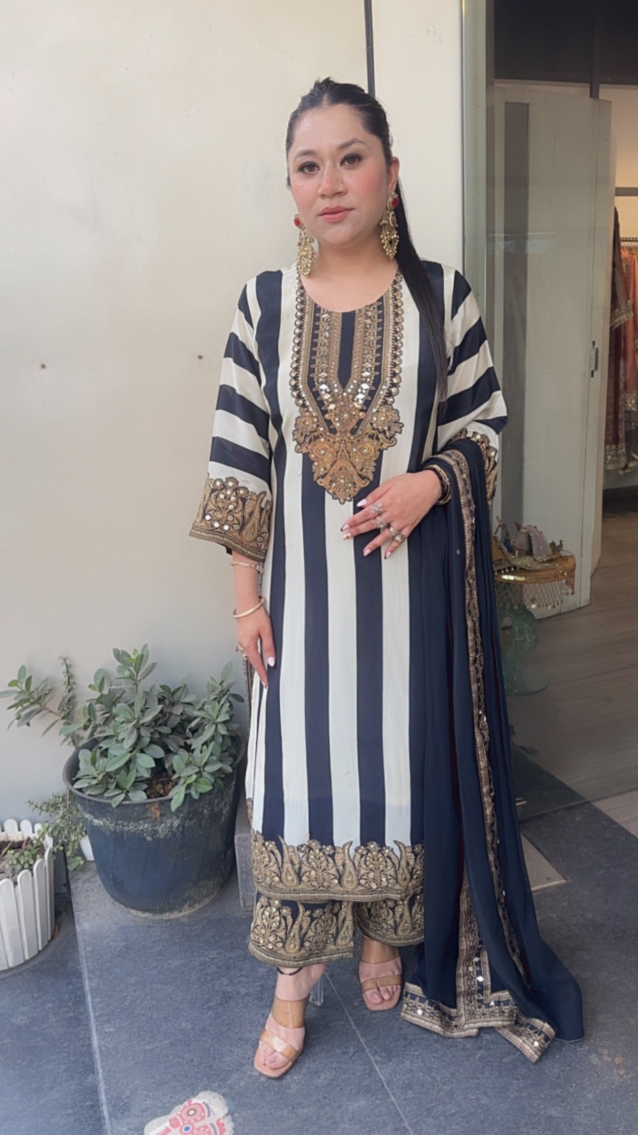 Baskua Black white Digital printed Designer Suit