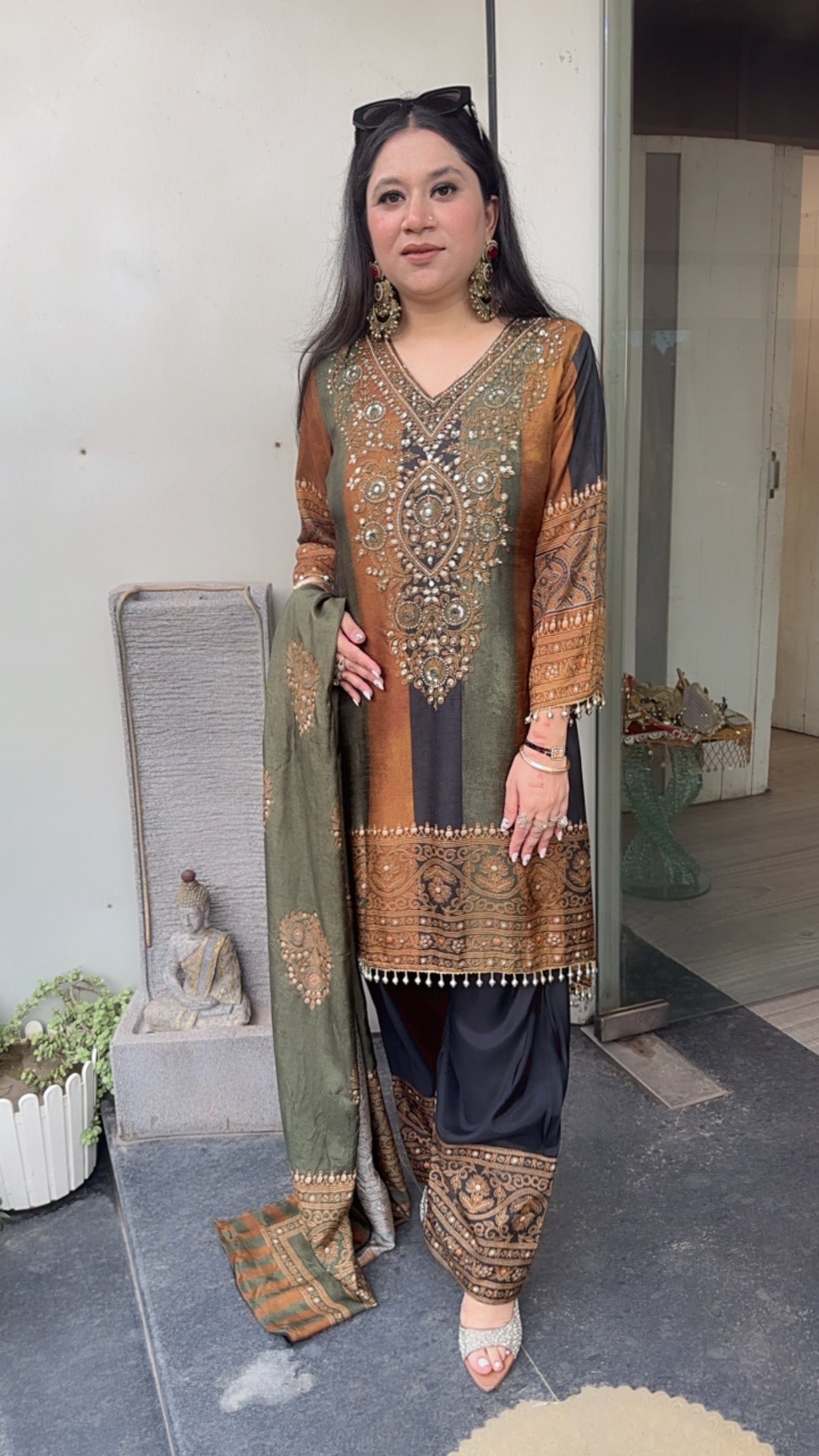 Nihari Digital Handwork c-cut style Farshi salwar Designer Suit