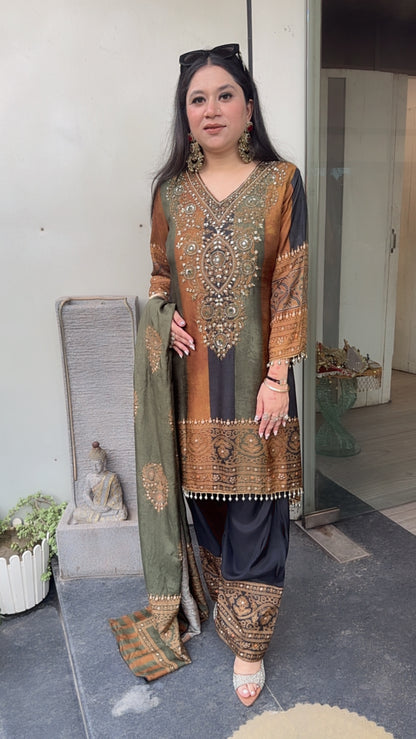 Nihari Digital Handwork c-cut style Farshi salwar Designer Suit