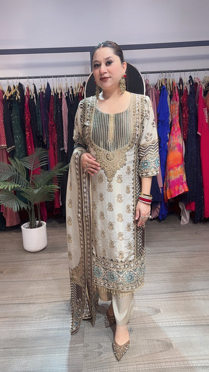 Kanika Digital print Embroidered Designer Suit