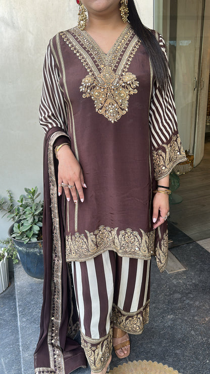 Bastin Coffee Brown Digital c-Cut Style Suit