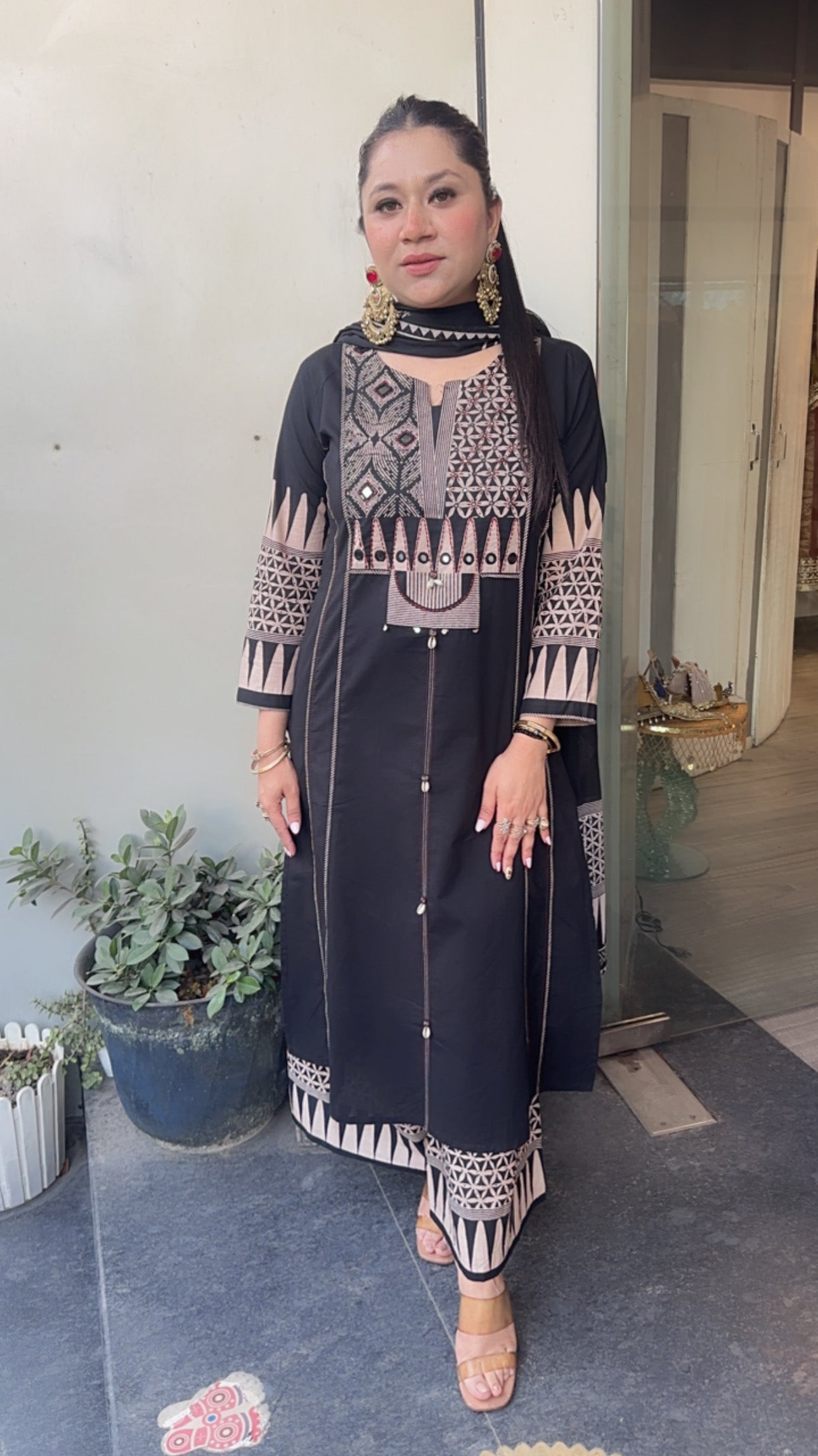 Lahore Black Cotton A-line pocket Designer Suit