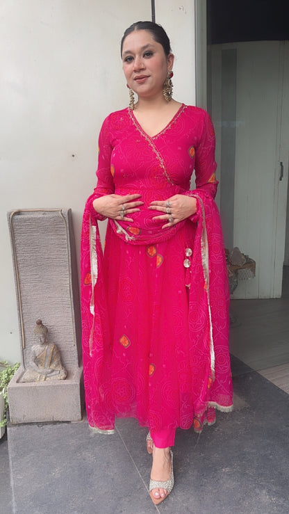 Hayaat Magenta Pink leheria Digital print Designer Anarkali