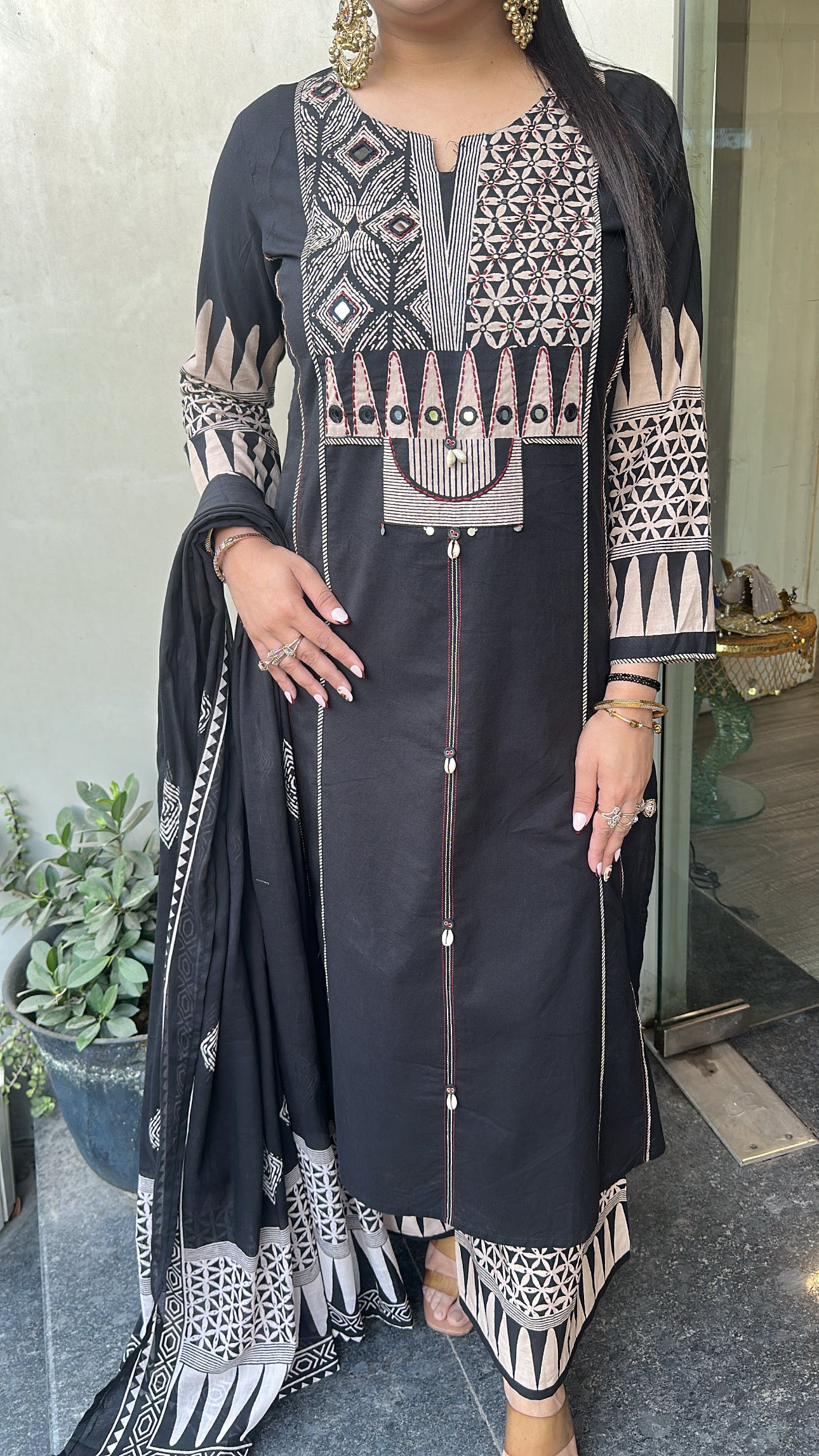 Lahore Black Cotton A-line pocket Designer Suit