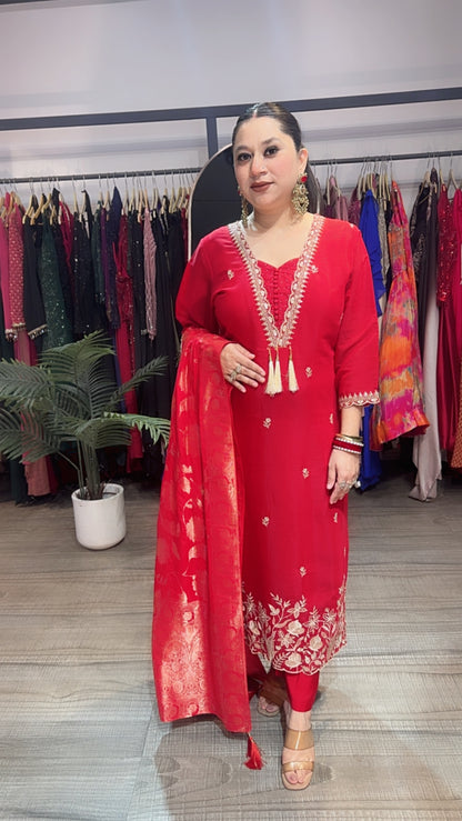 Kangana Red Banarasi Dupatta Cotton Suit