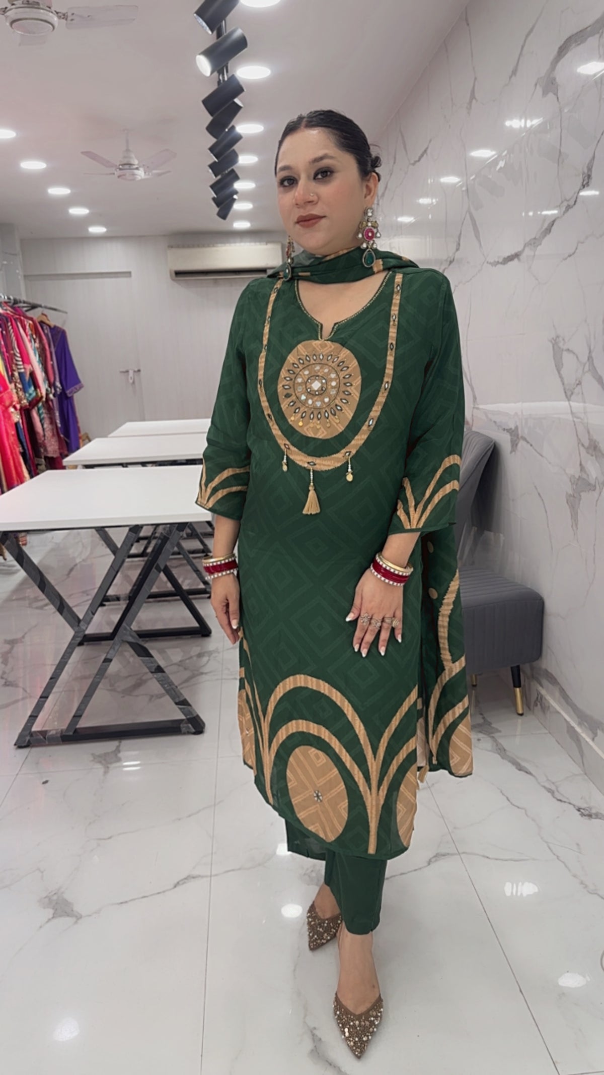 Shri Bottel Green Digital Designer Suit