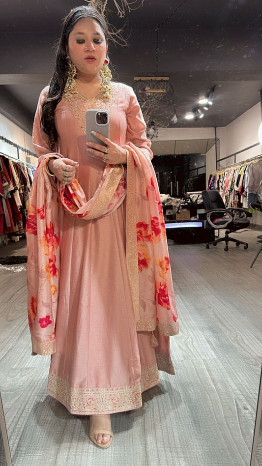 Melon Pocket wale Anarkali
