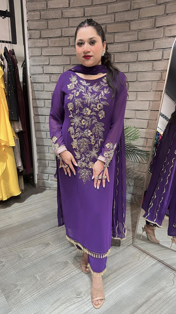 Famous Jamun Finger Design Suit