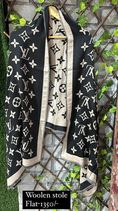 Lv Black Beige Stole