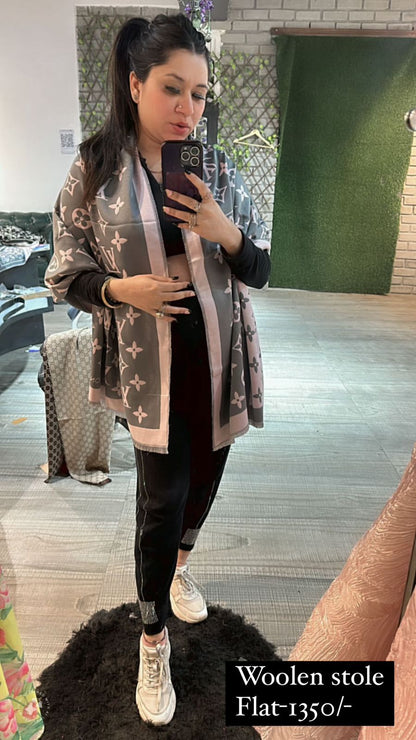 Lv Grey pink Stole