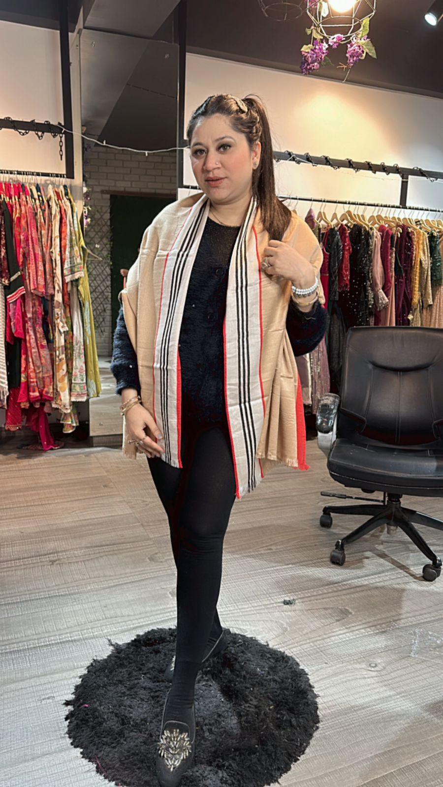 Burberry strip Stole