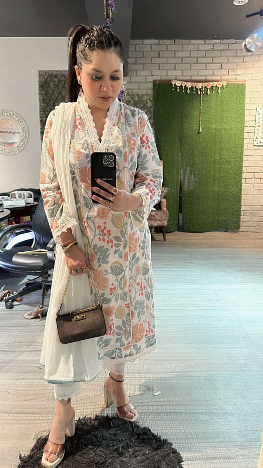 Inayat cotton suit