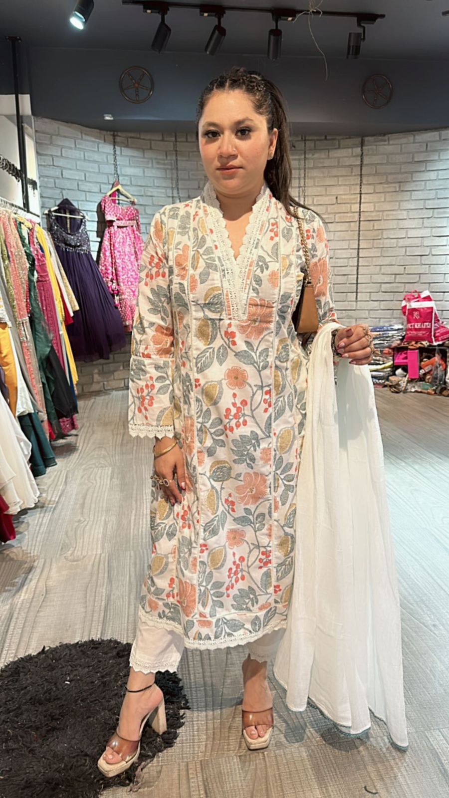 Inayat cotton suit