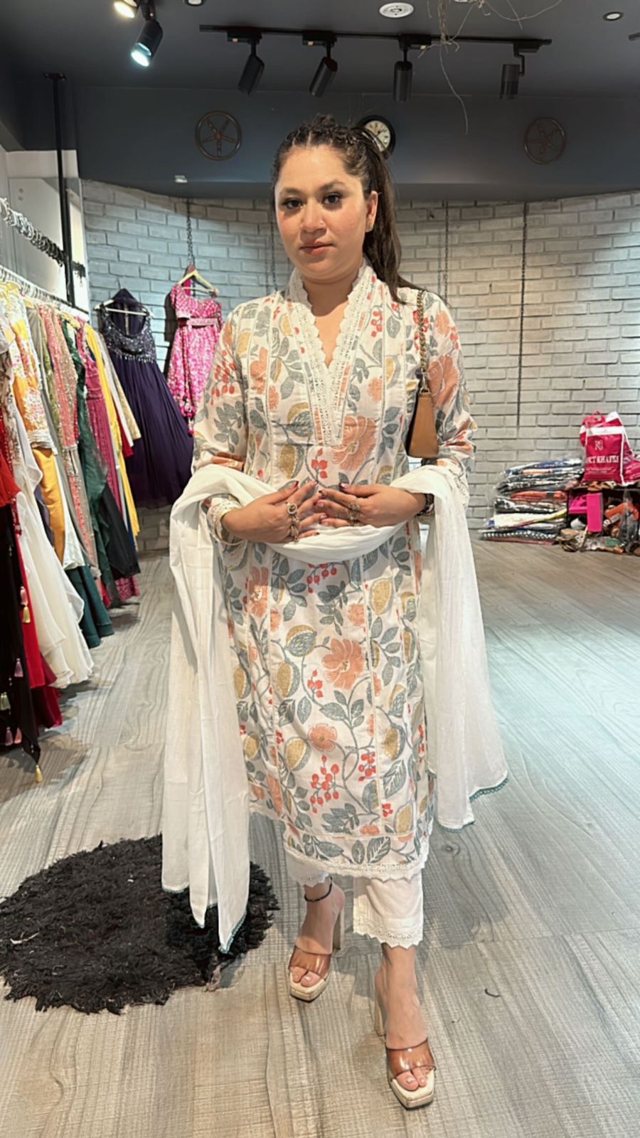 Inayat cotton suit