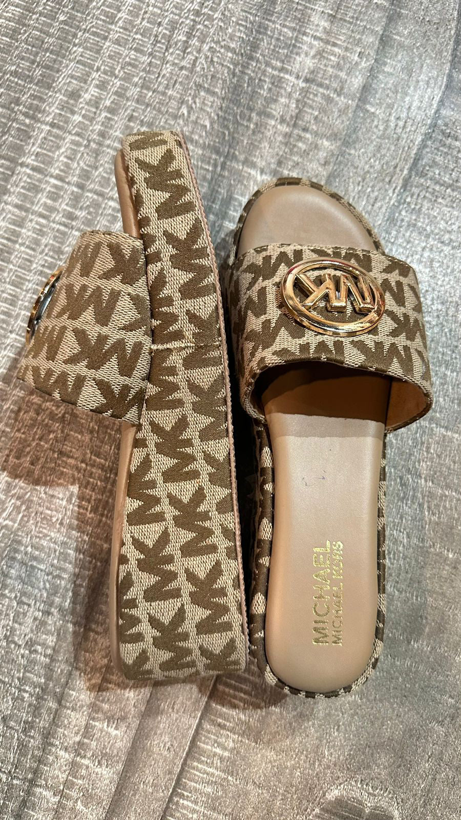 MK wedges