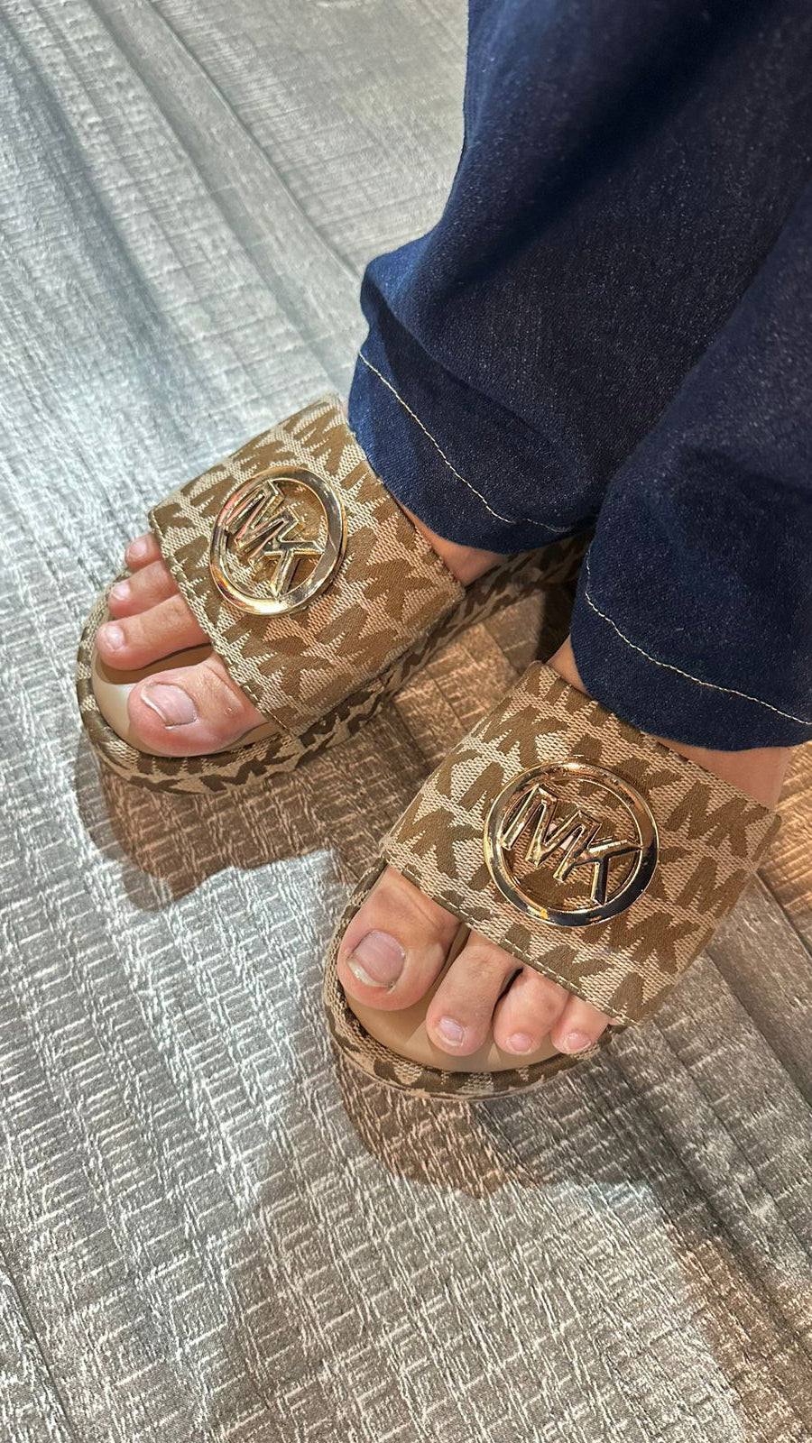 MK wedges