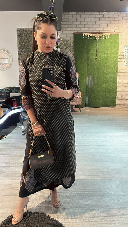 Aarohi kurta set