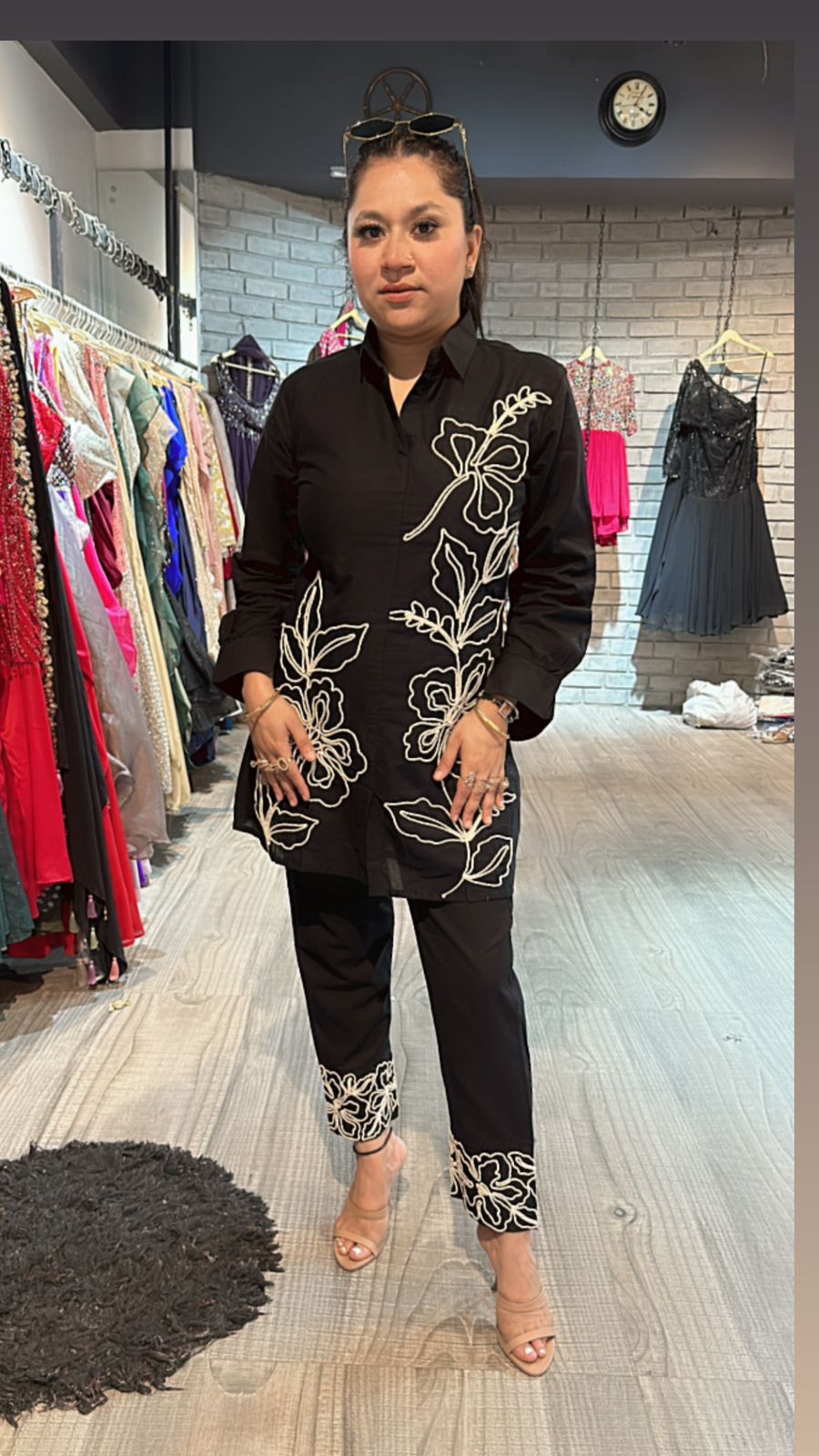 Mirza Black Thread cordset