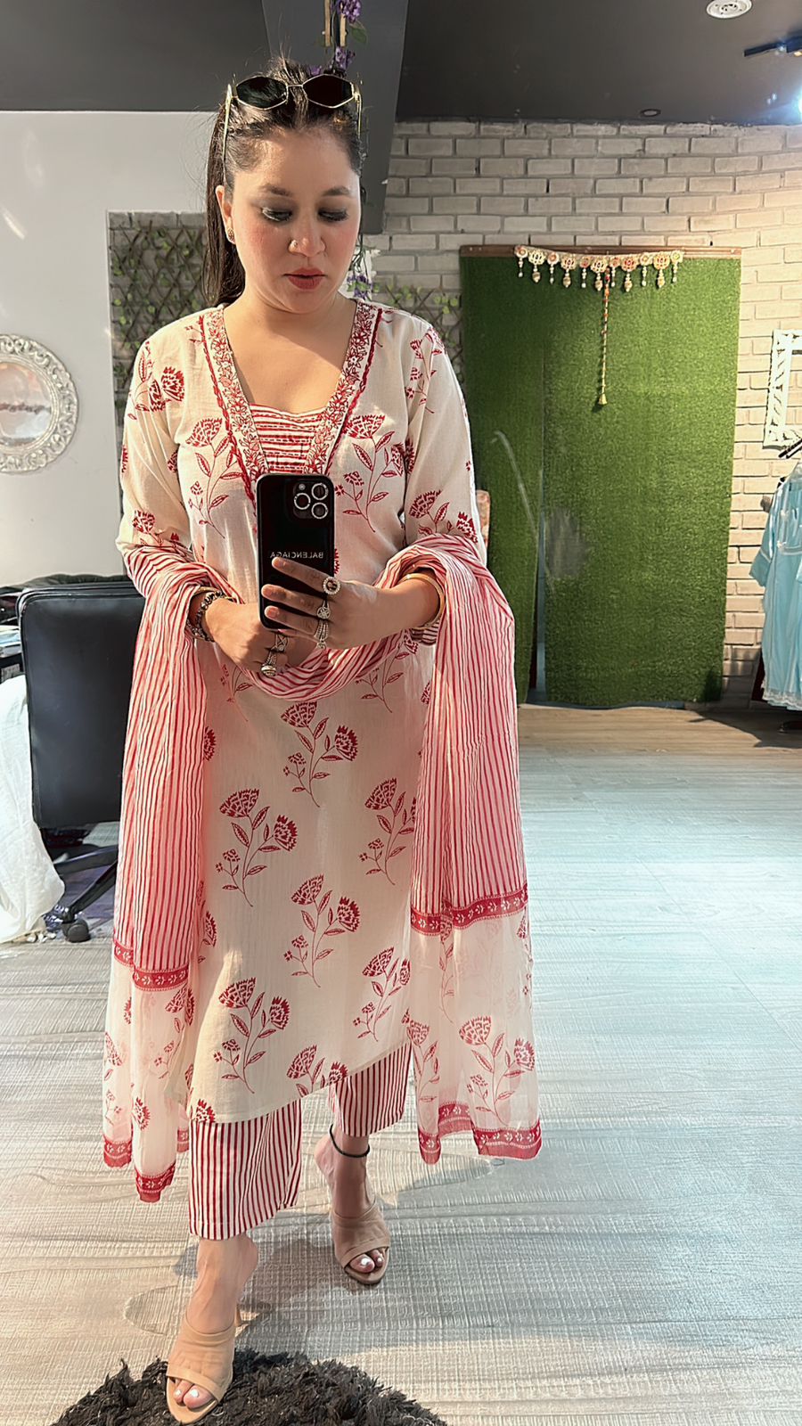 Yaqoob Red Ivory cotton suit