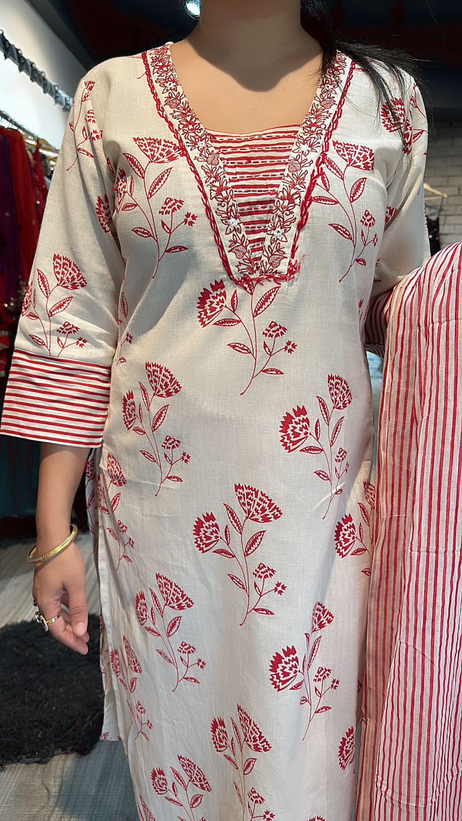 Yaqoob Red Ivory cotton suit