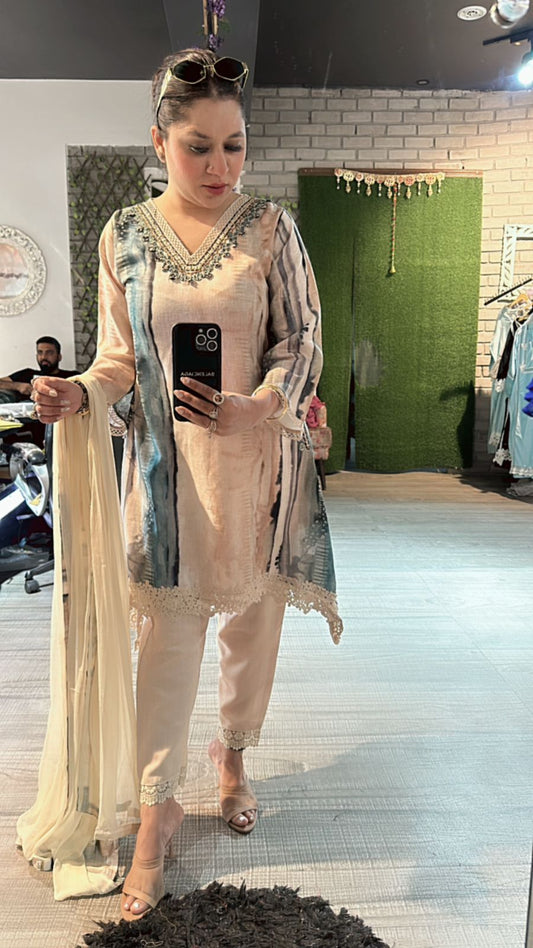 Meetha High low suit