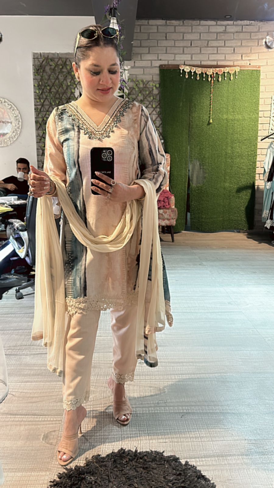 Meetha High low suit