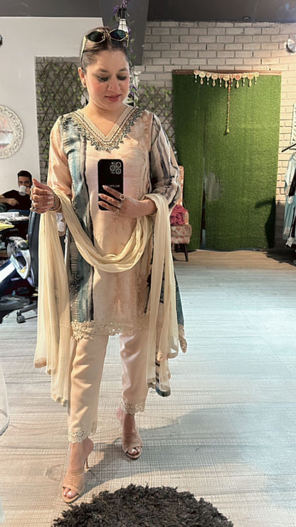 Meetha High low suit