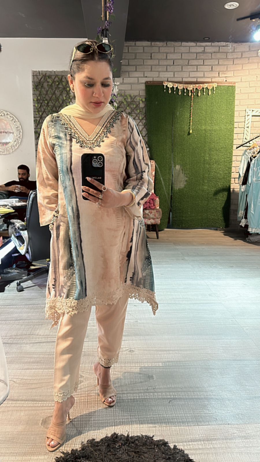 Meetha High low suit
