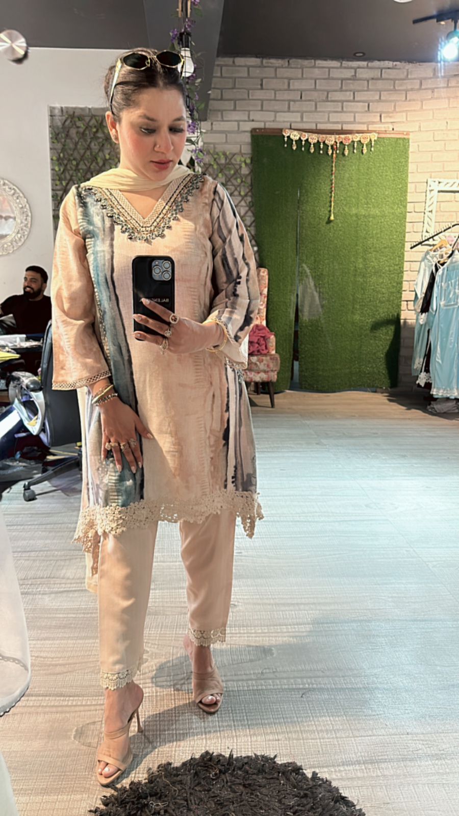 Meetha High low suit