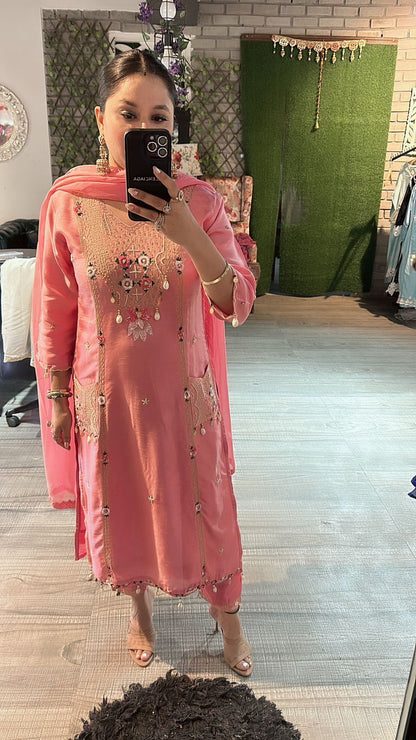 Moga pink pocket embroidered suit