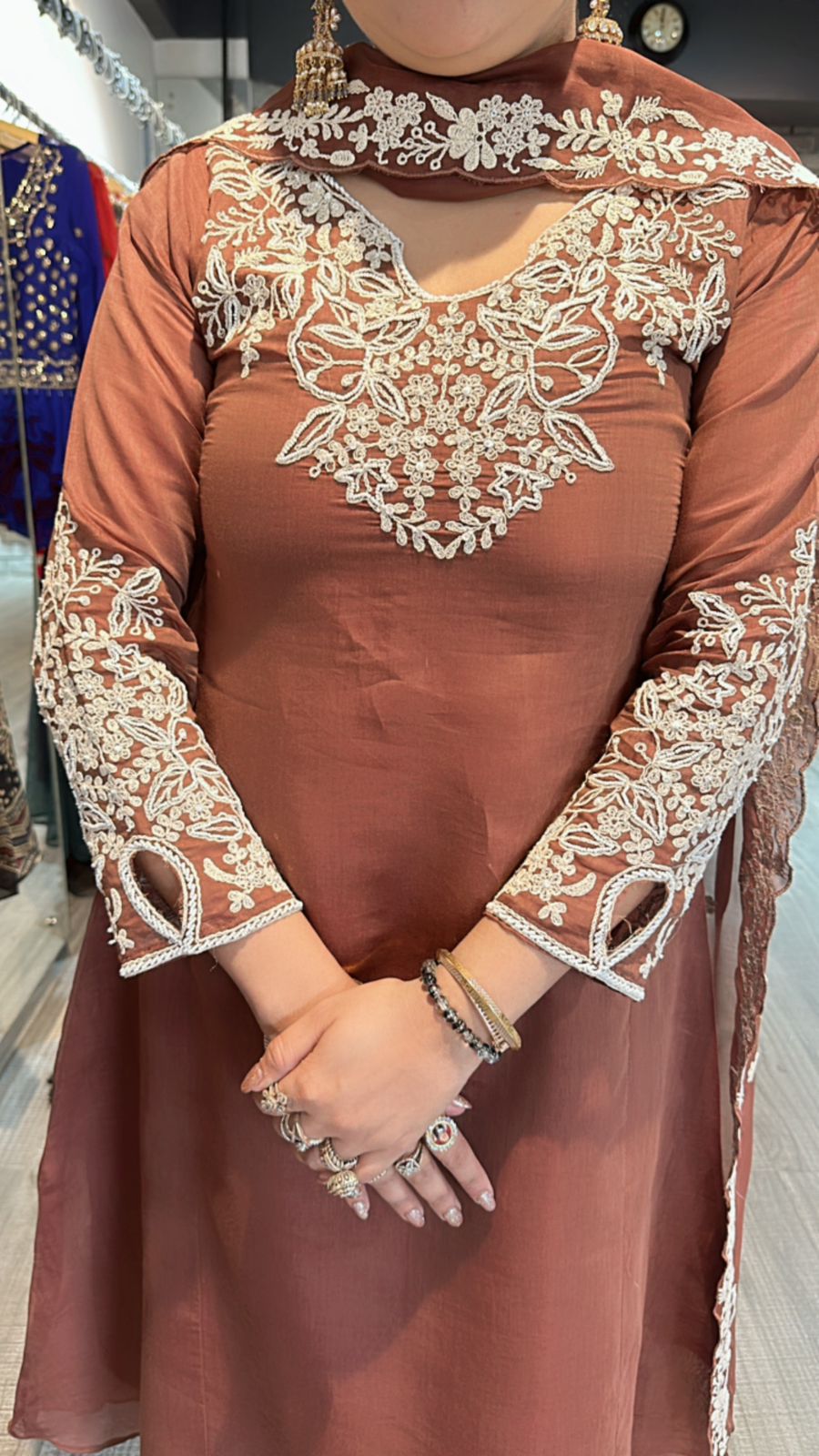 Sagan Aline embroidered suit