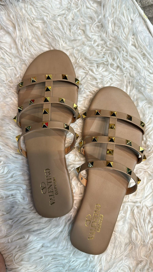 Valentino Nude Flat