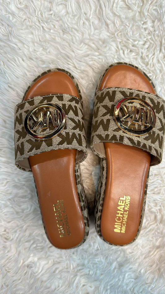 Mk Beige wedges