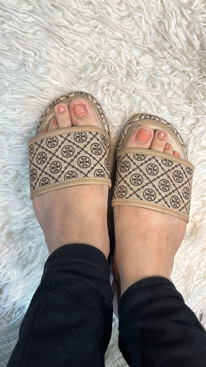 Tory Burch Beige wedges