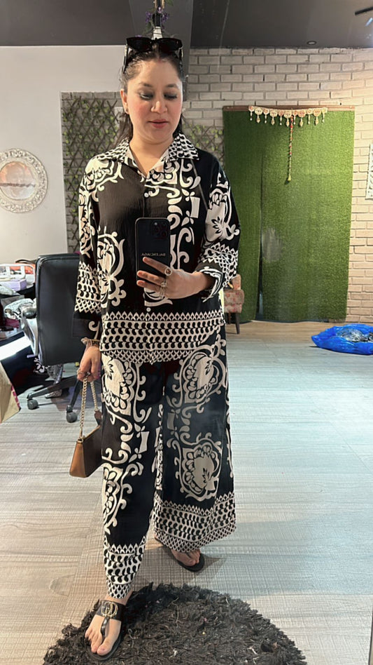 London Black white  cordset