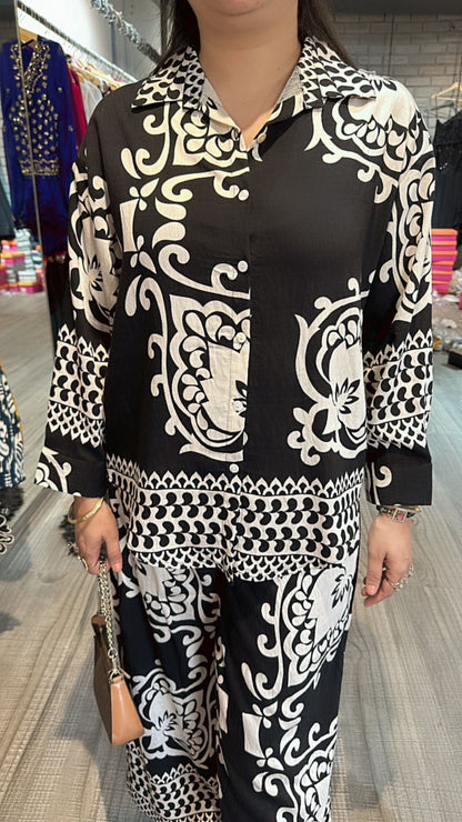 London Black white  cordset