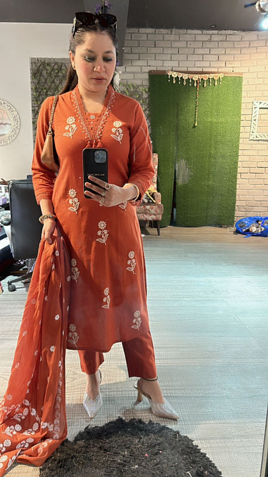 Saira Rust Thread work suit