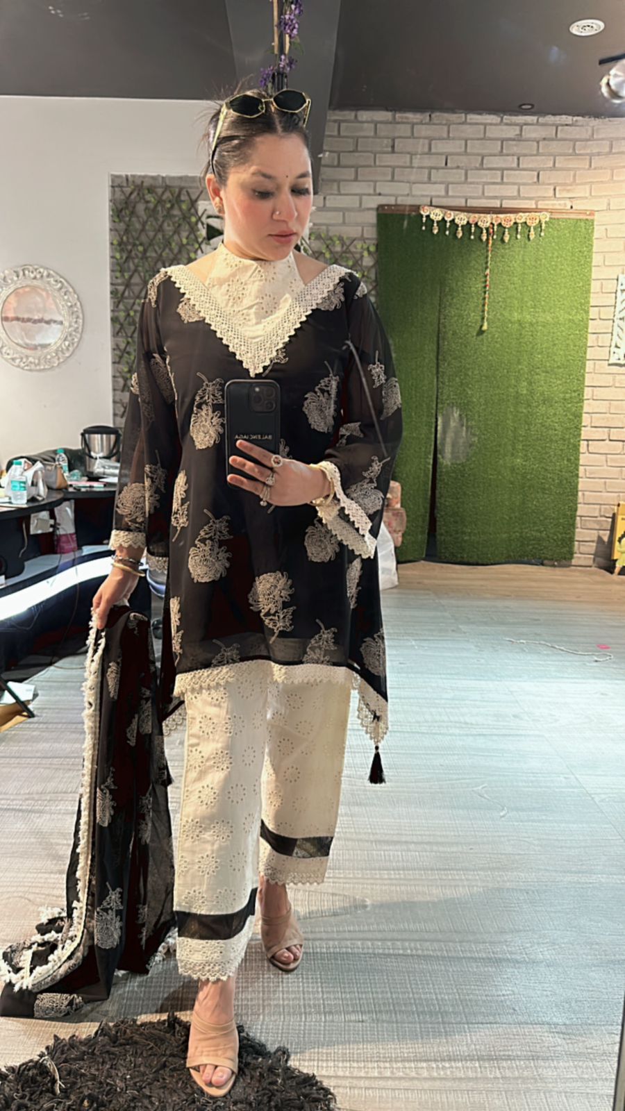 Carbon printed Black white suit