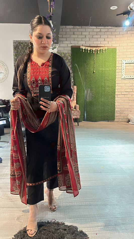 Johri Black Mirror Block print suit
