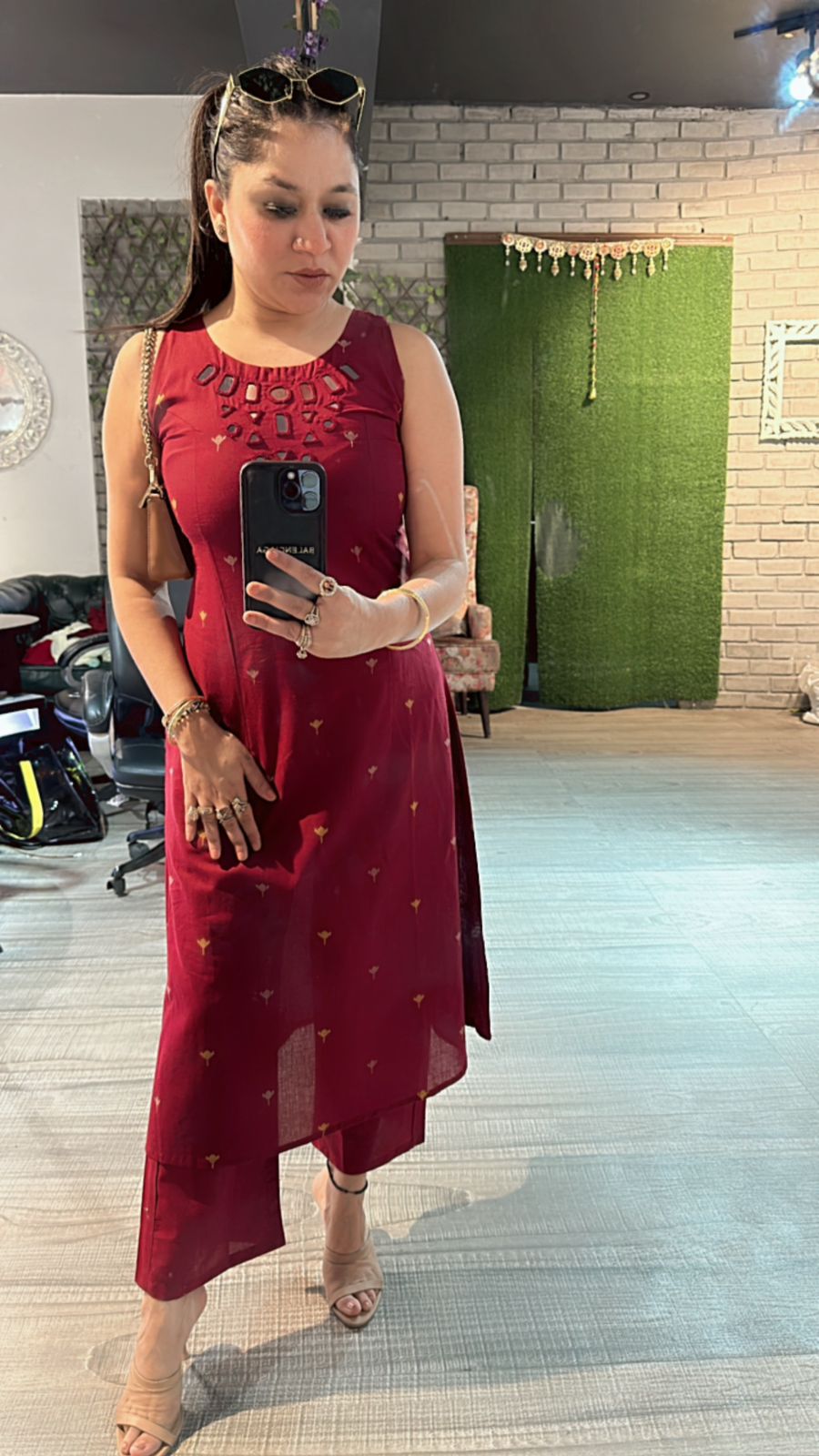 Anjum 2.0 Mahroon Mirror cordset