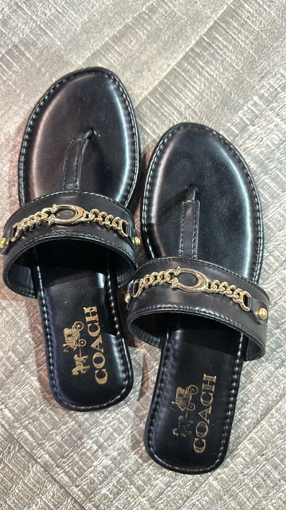 Black coach chain Flats