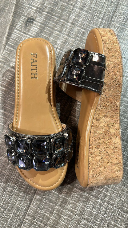 Stud Grey wedges