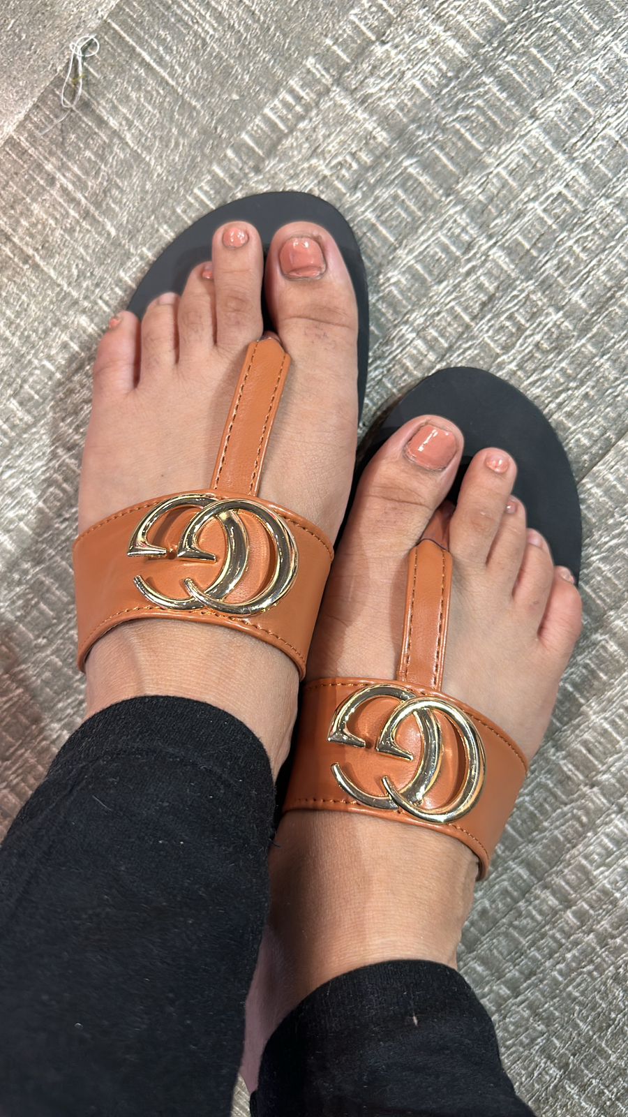 Gucci Beige Flats