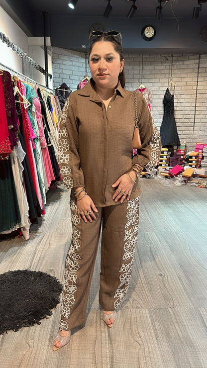 Channel Brown cordset